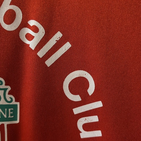 Liverpool FC Jersey - Picture 2 of 4